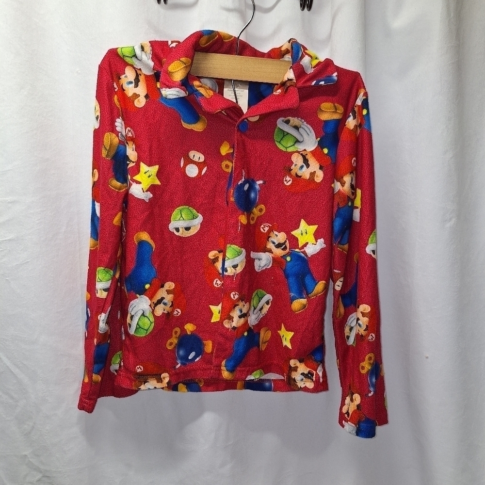 Super Mario two-piece night suit size 10
